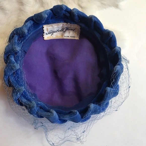 Vintage 50s Blue Velvet Hat Elizabeth Ford main image 8